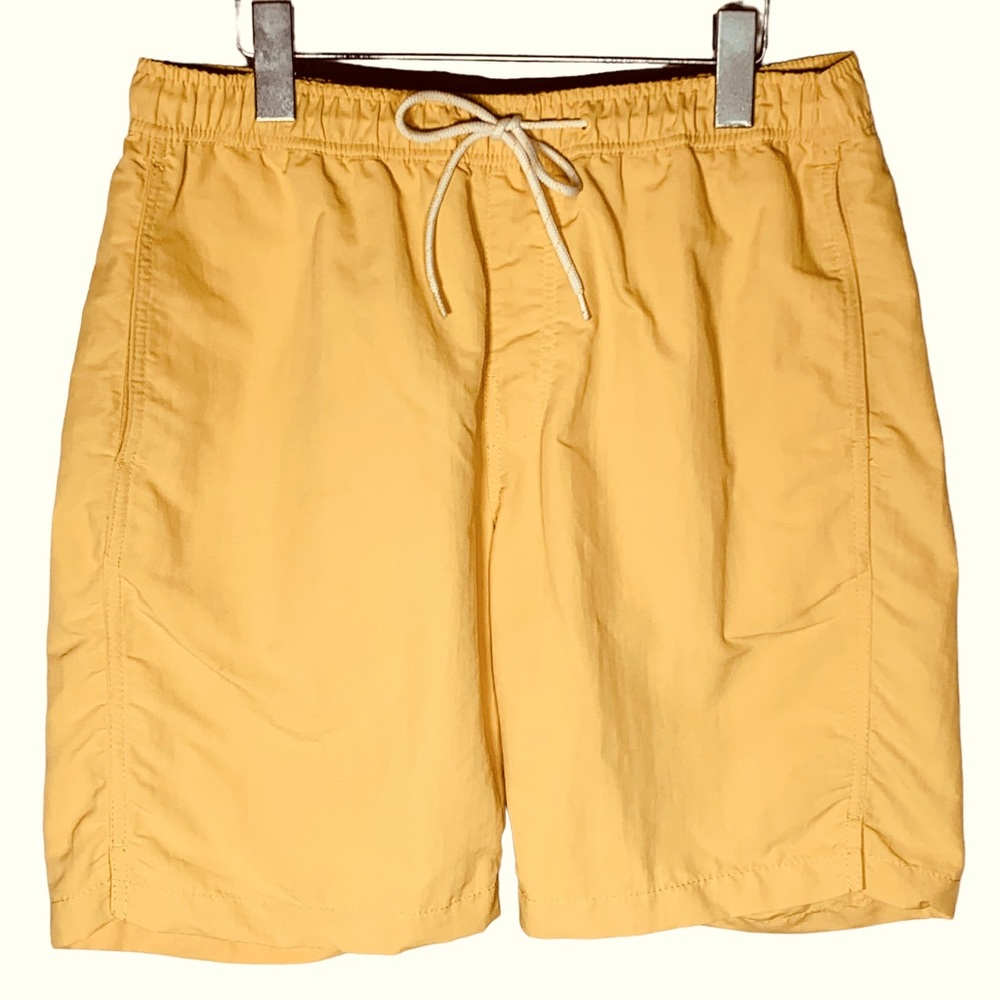 Uniqlo Men’s swim trunks size 30/33